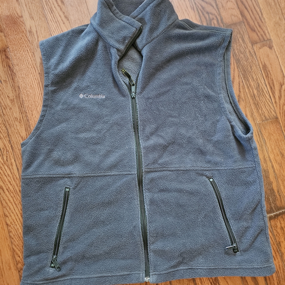 Columbia Charcoal Fleece Vest